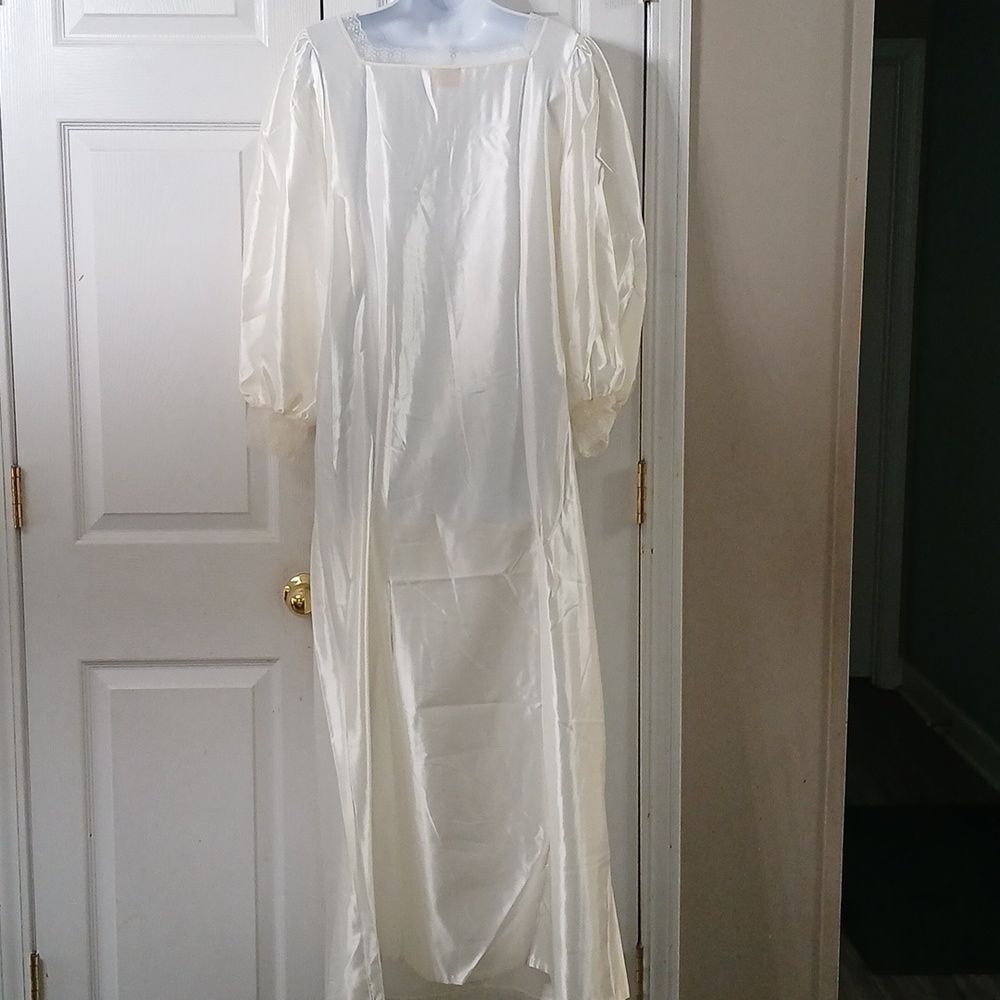 Nise Stevens vintage ivory flannel lined nightgown  Sz L NWOT - Picture 6 of 10